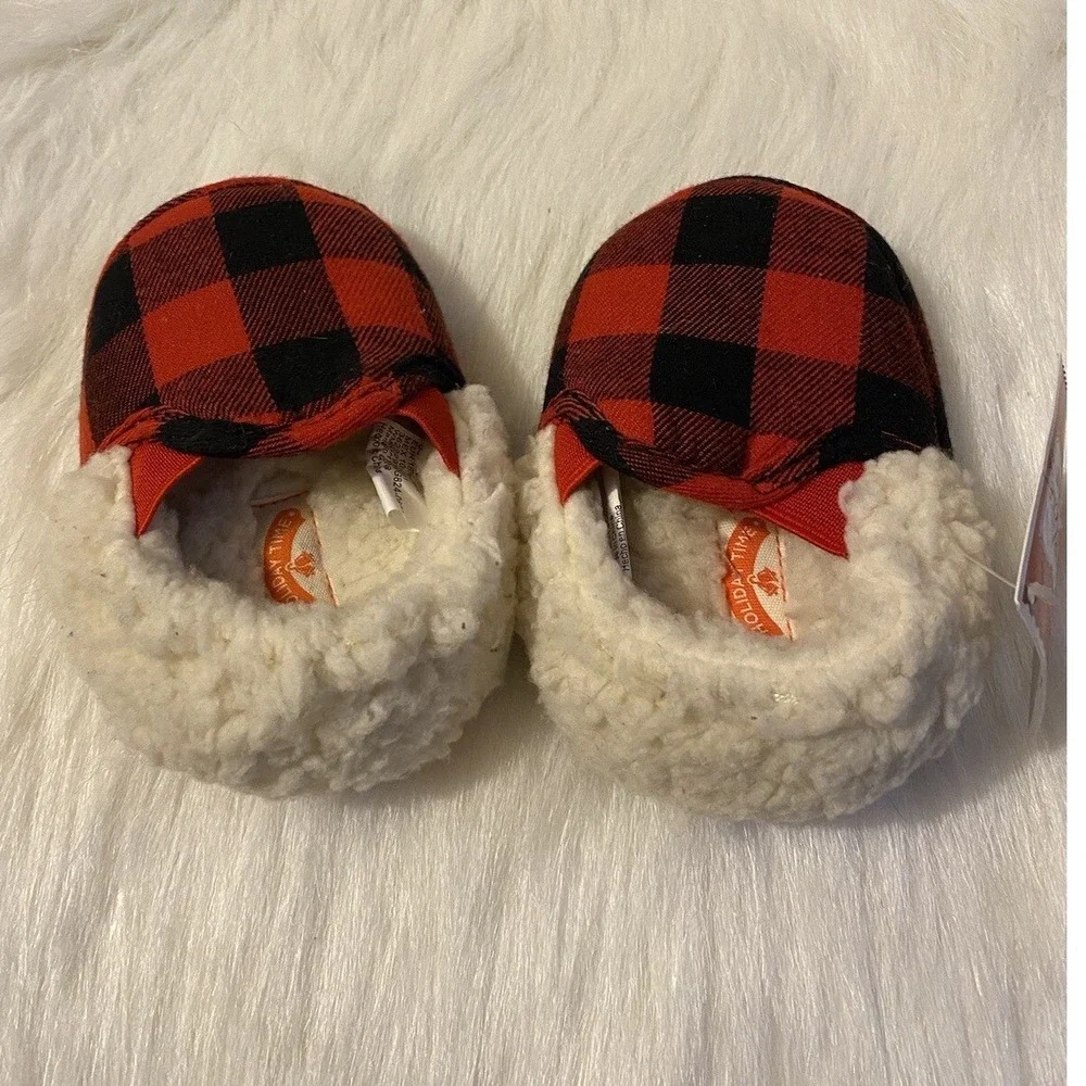 Holiday Time Slippers Infant Baby Size 3-4 Red Plaid Slip On Shoes Lightweight